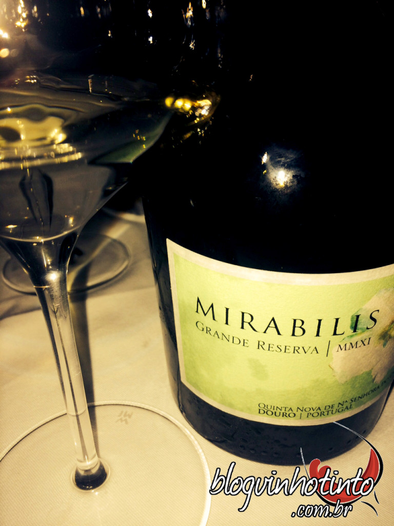 Enfim, um branco leve frutado, fresco e mineral como os grandes ícones brancos da Borgonha.