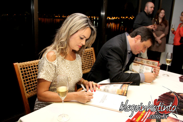 Eu e Marcos Rachelle durante o lançamento oficial do curso 