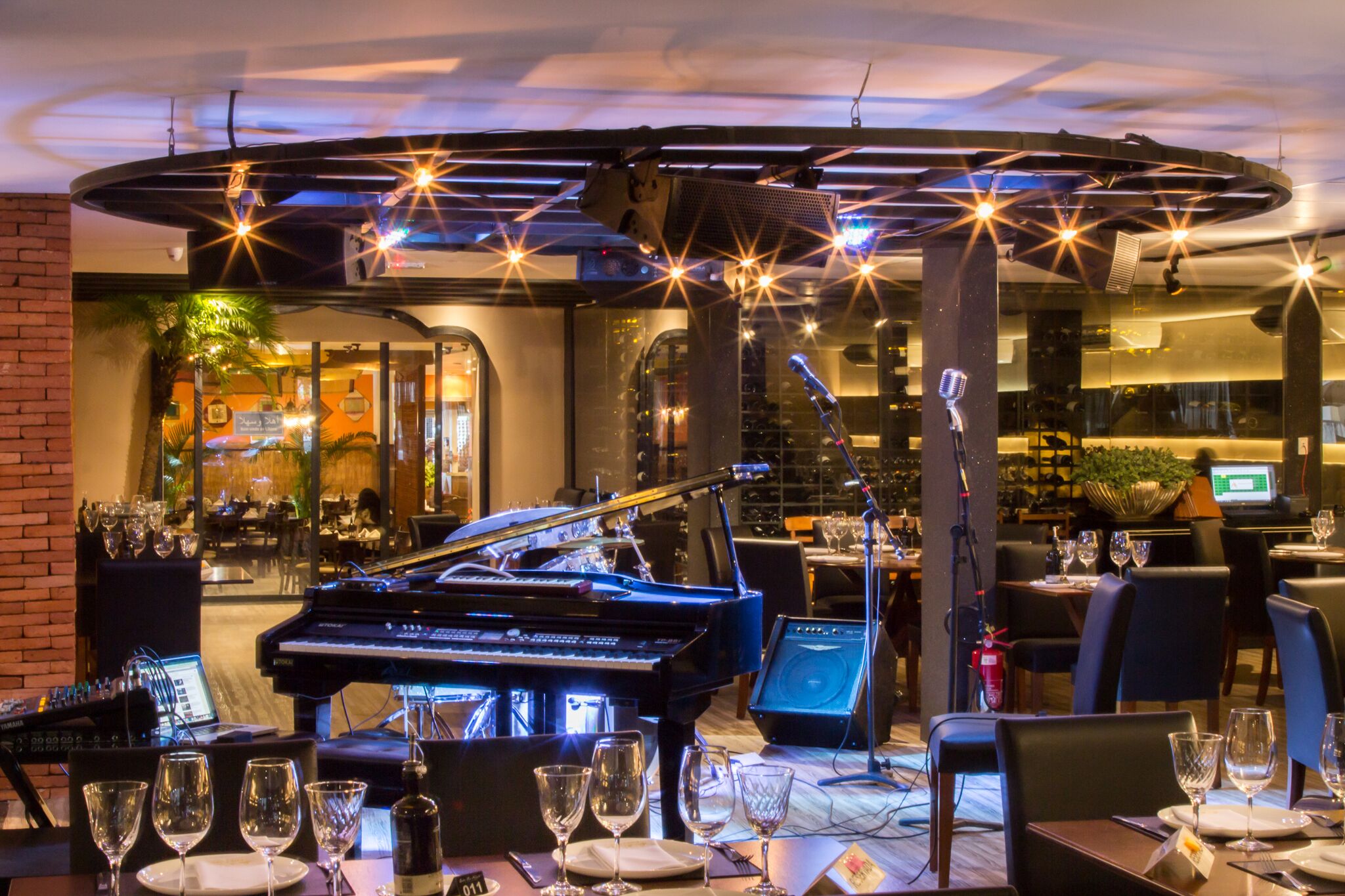 Dolce-Far-Niente-Piano