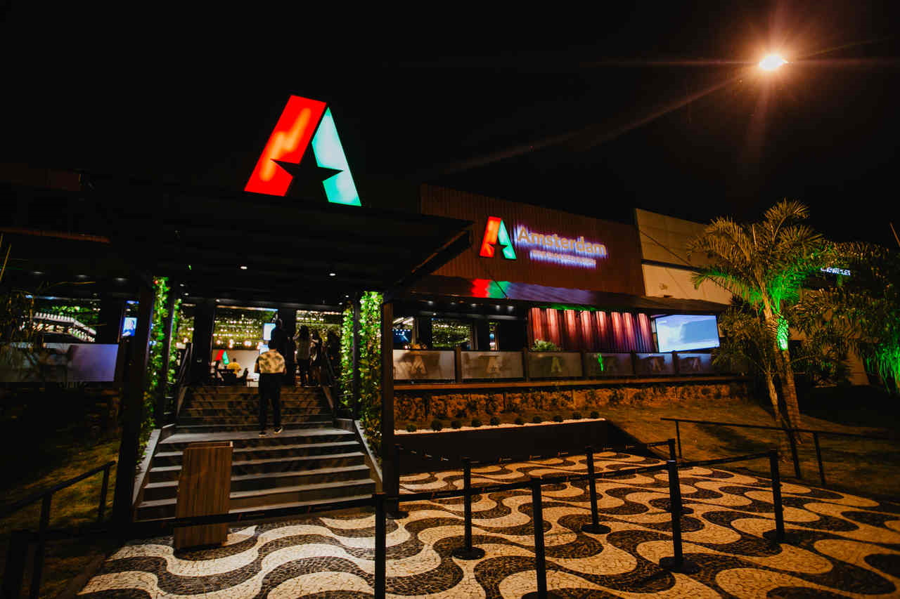 Fachada Amsterdam Wine Bar & Beer Garden