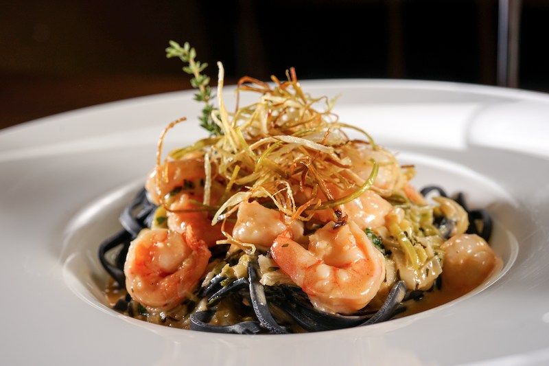 Ticiana Werner - Tagliatele negro com camarões