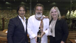 Adalmir Pinheiro, Didu Russo e Lilian Rasche em encontro da Sensi Vini no Praça São Lourenço